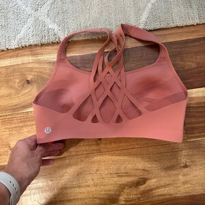 Lululemon bra